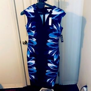 Floral Stretch Body Contour w/ back slit